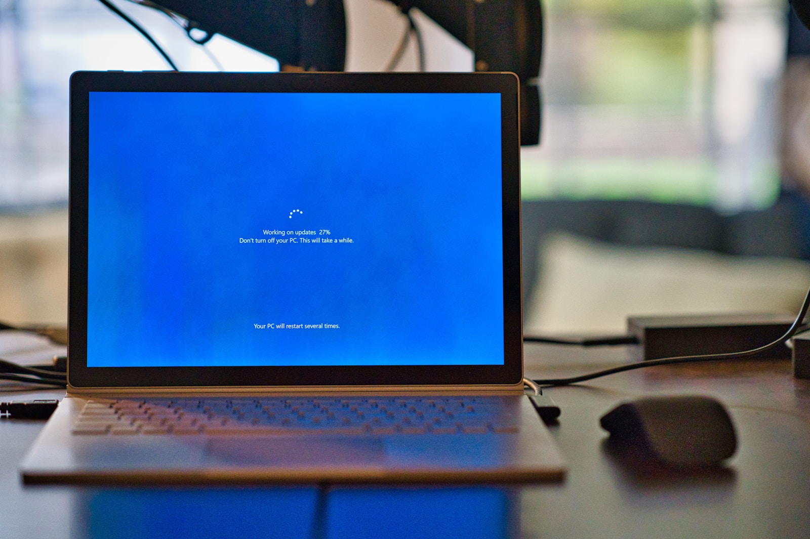 Fim do suporte ao Windows 10: quais são os riscos e alternativas / Foto: Clint Patterson / Unsplash